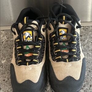 Women’s Steel Toe Tan and black work shoes